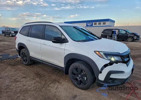 2022 Honda Pilot Trailsport из США, поврежденный, VIN 5FNYF6H81NB022192